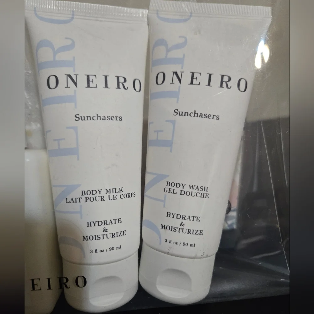 Brand new!! New Oneiro 5 piece set of bath & beauty products